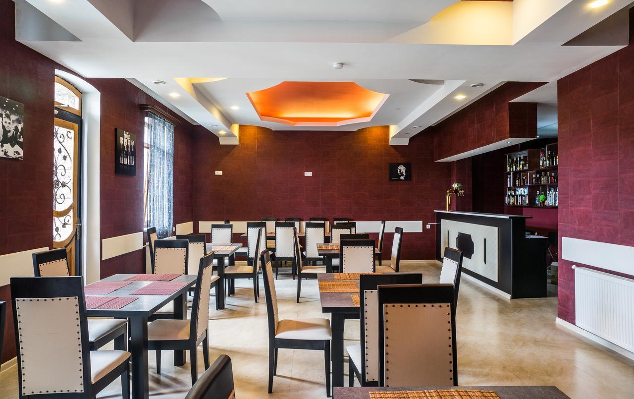 Hotel Tiflis Achaltsiche Buitenkant foto